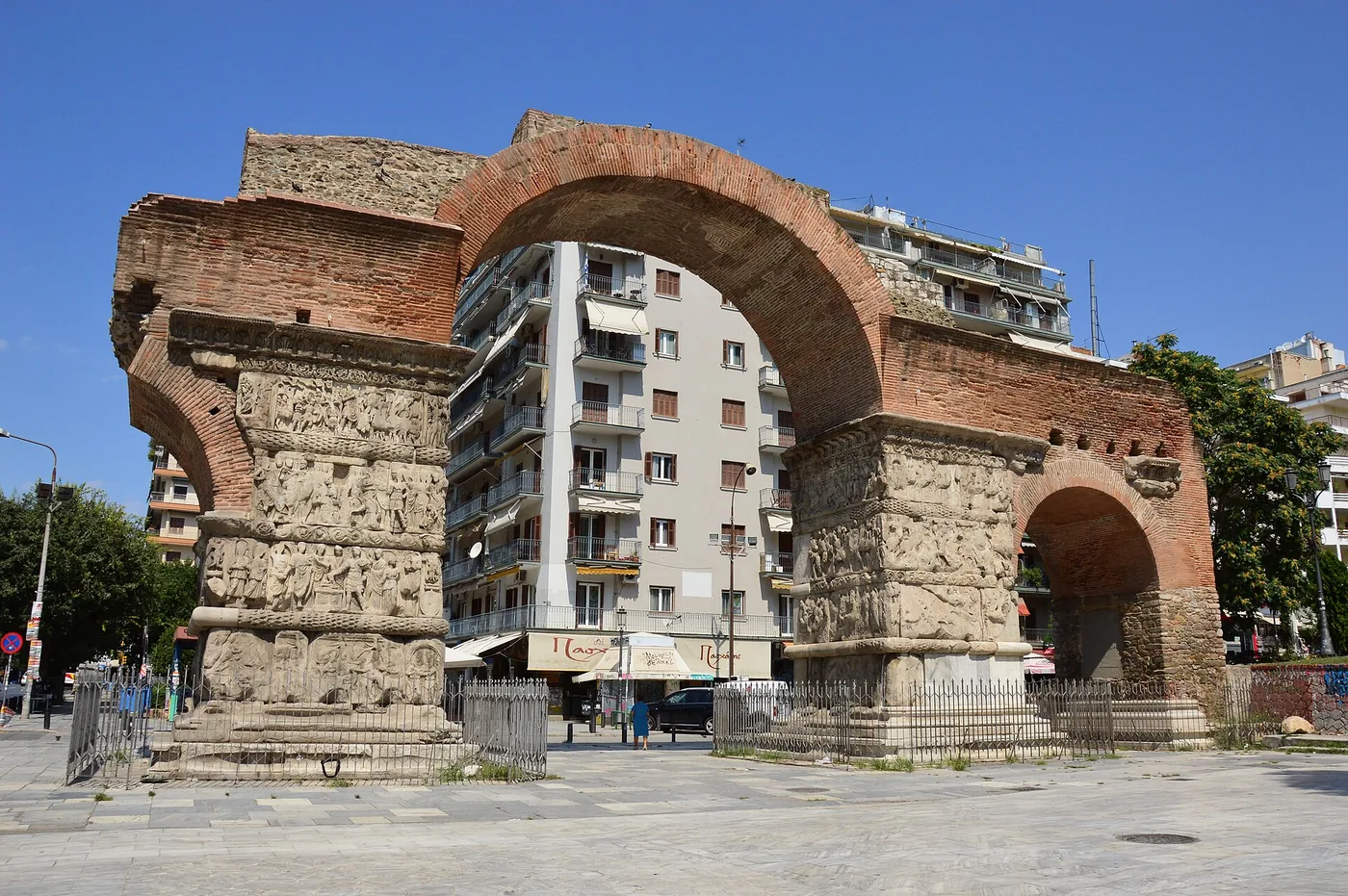 Arch of Galerius, Greece